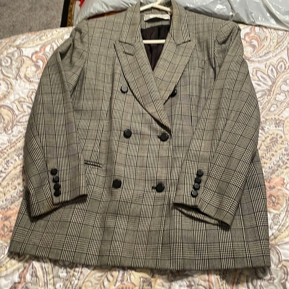 Valerie stevens petites wood jacket size 14